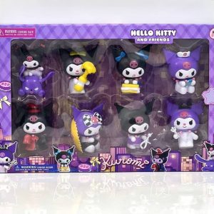 ست اکشن فیگور Kuromi از مجموعه Hello Kitty and Friends در جعبه بنفش با ۸ فیگور کوچک و بسته‌بندی پنجره‌ای شفاف